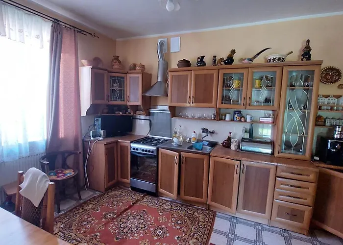 بيت للعطل зелена