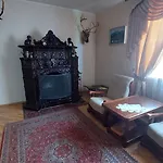 зелена